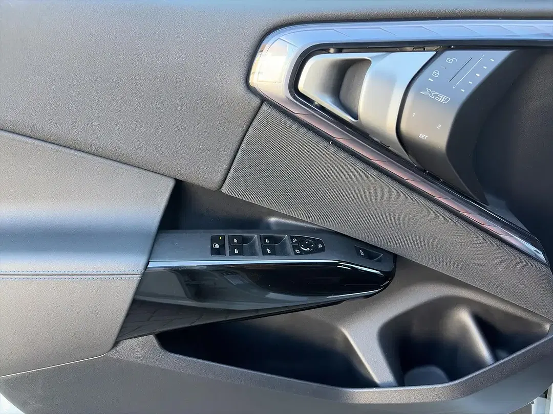 BMW X3 - Thumbnail 13