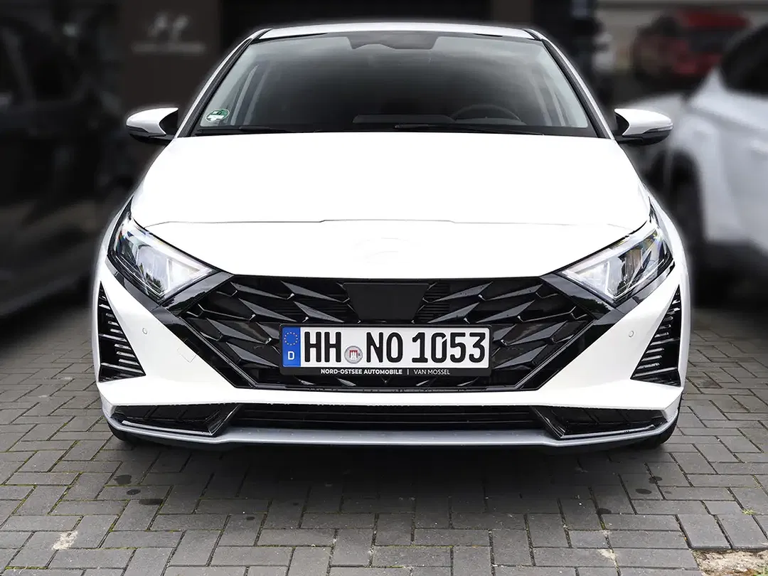 Hyundai i20 - Thumbnail 3