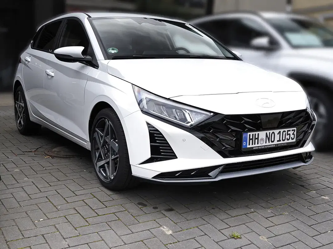Hyundai i20 - Thumbnail 4