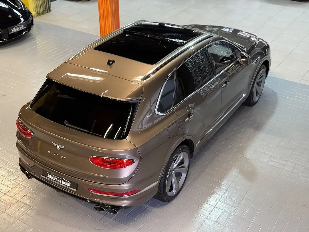 Bentley Bentayga - Thumbnail 10