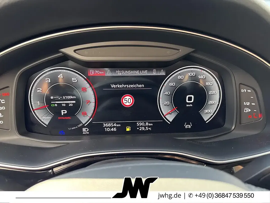 Audi Q7 - Thumbnail 11
