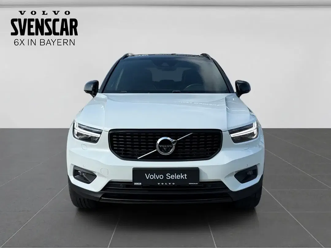 Volvo XC40 - Thumbnail 8