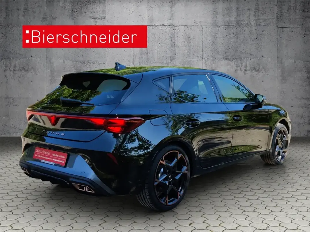 CUPRA Leon - Thumbnail 3
