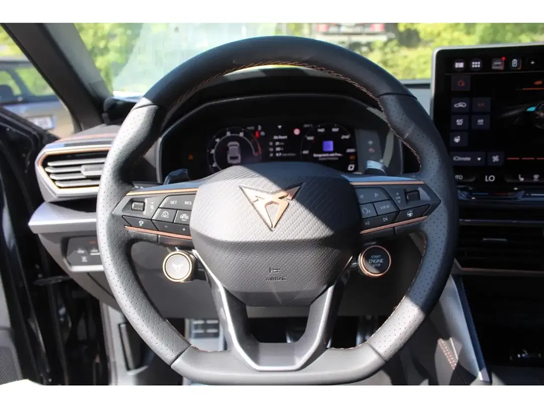 CUPRA Leon - Thumbnail 5