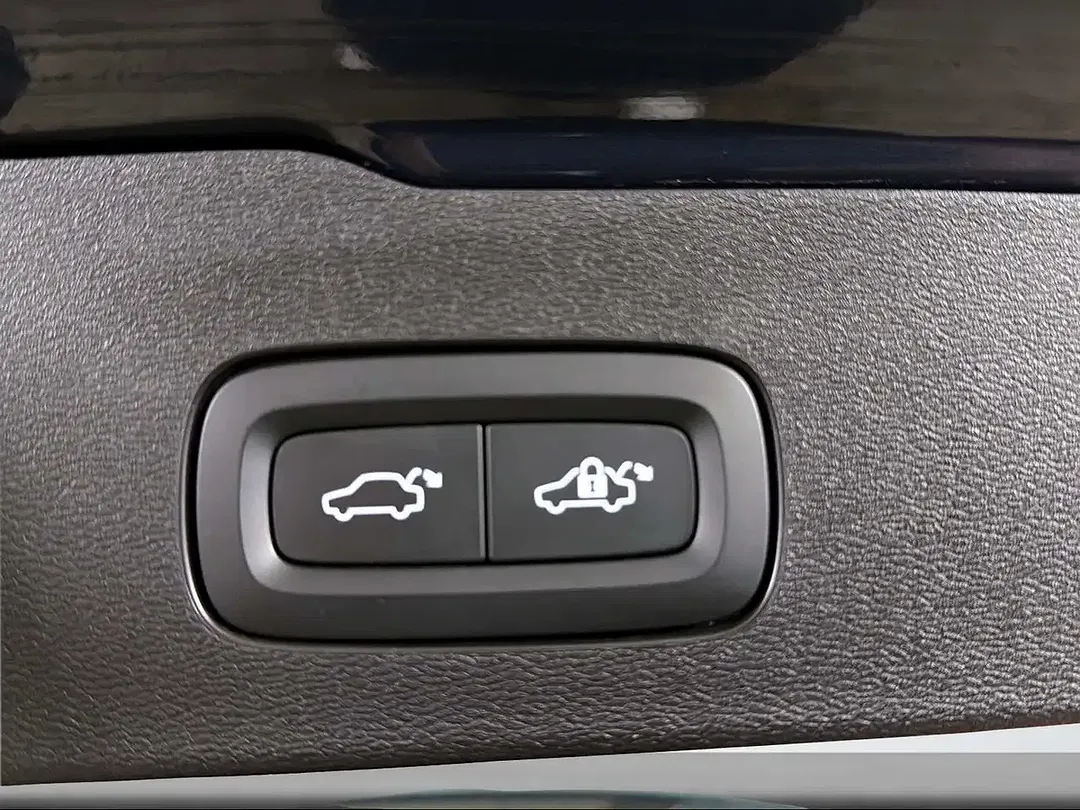 Volvo V60 - Thumbnail 9