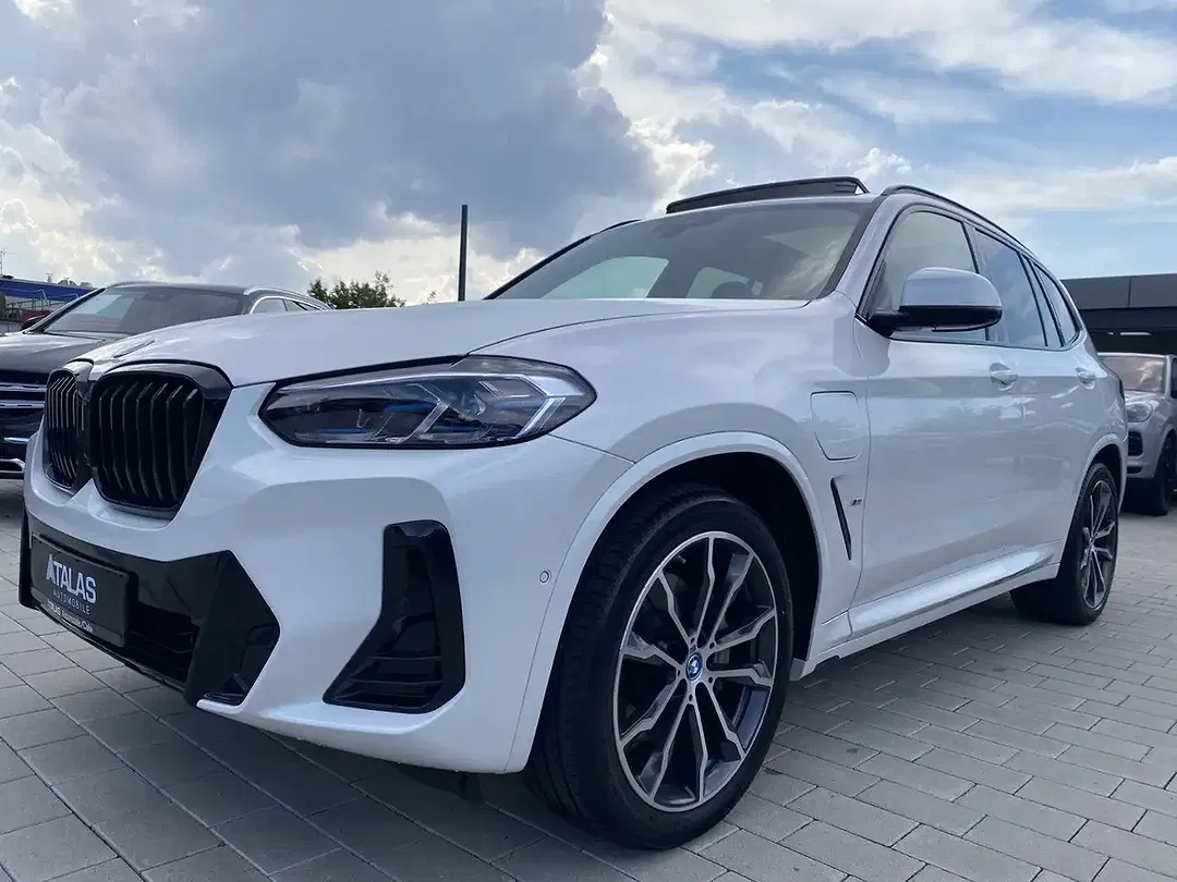 BMW X3 - Thumbnail 4