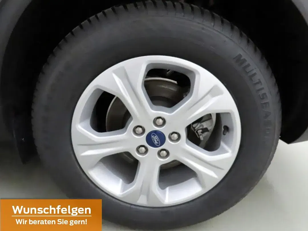 Ford Kuga - Thumbnail 7