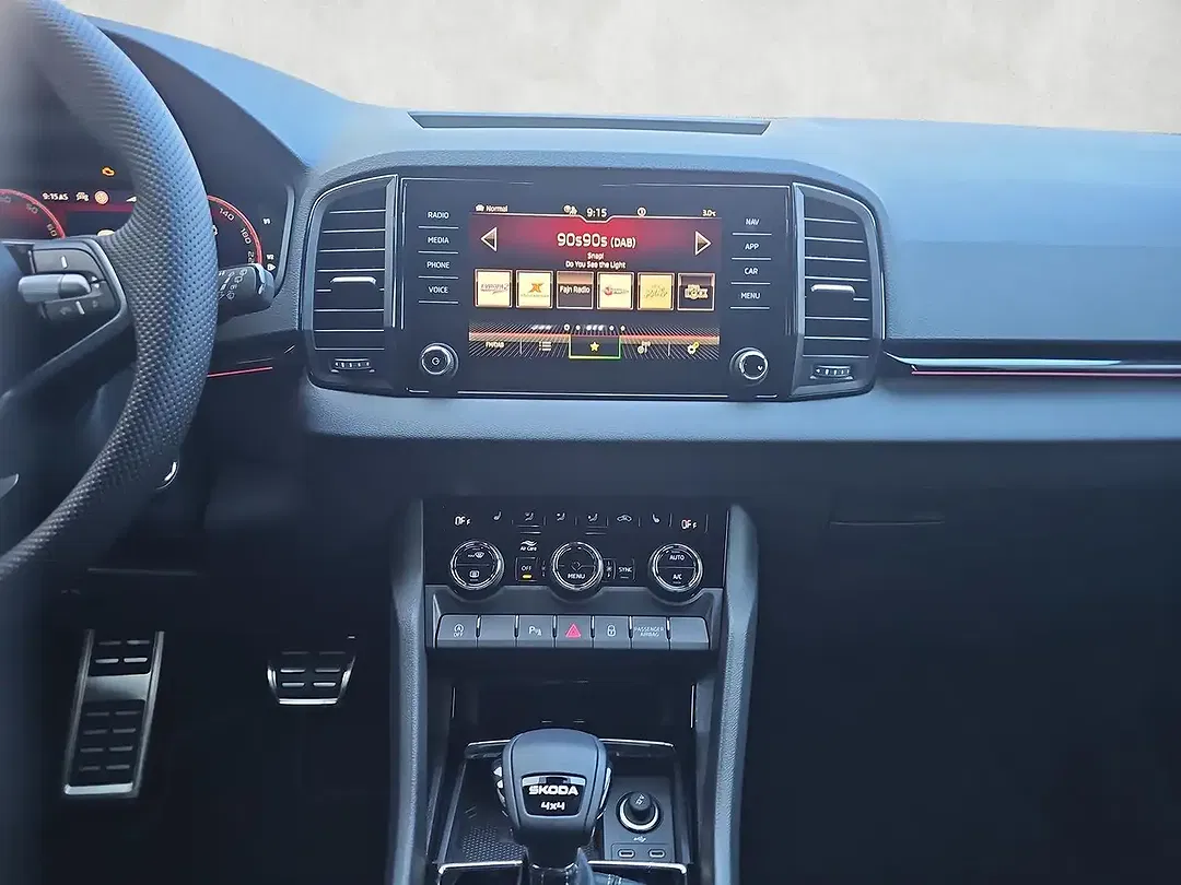 Skoda Karoq - Thumbnail 11