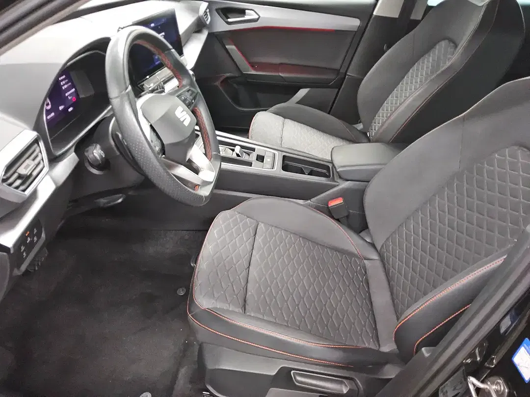 SEAT Leon - Thumbnail 10