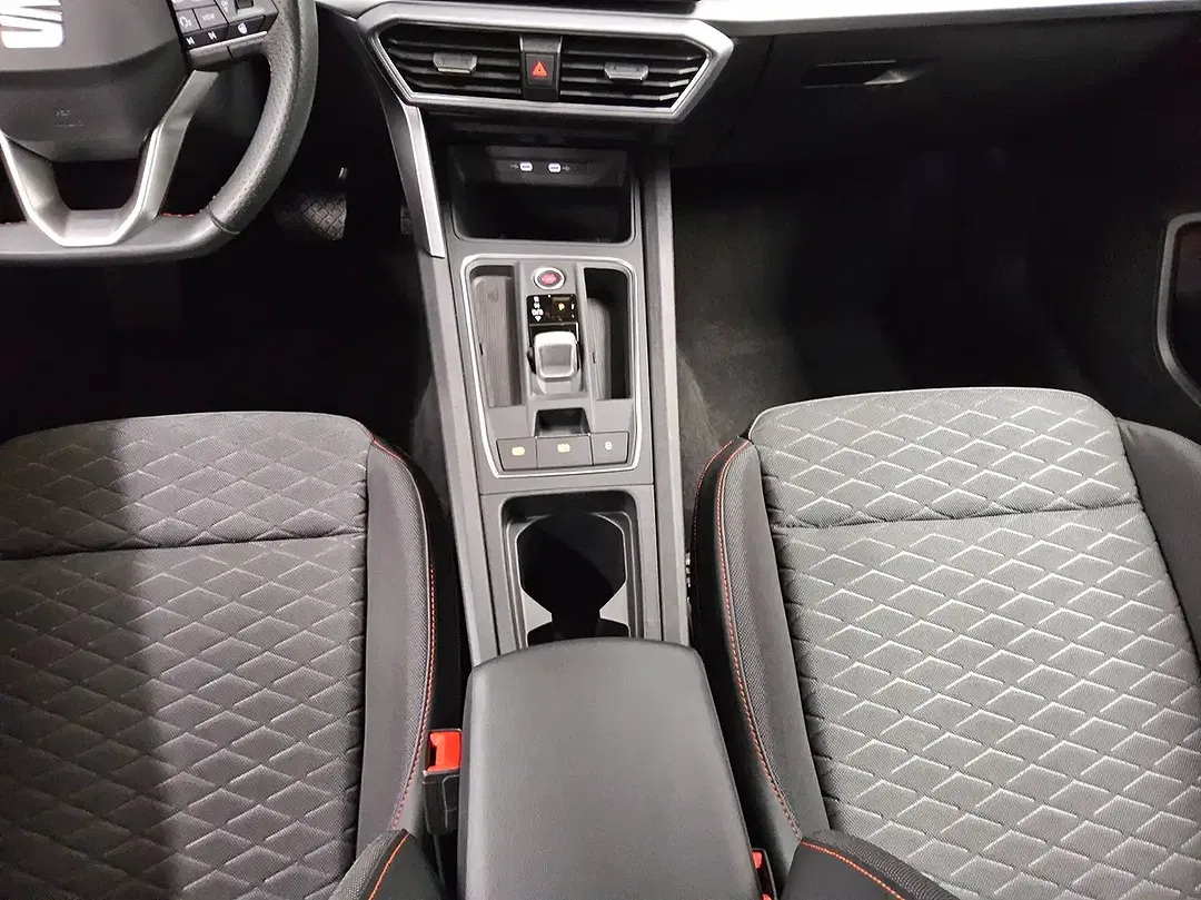 SEAT Leon - Thumbnail 7