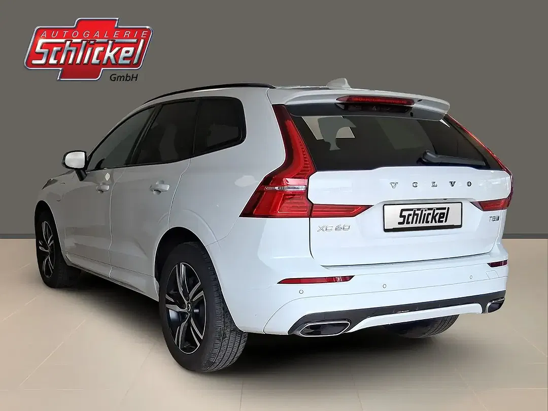 Volvo XC60 - Thumbnail 3