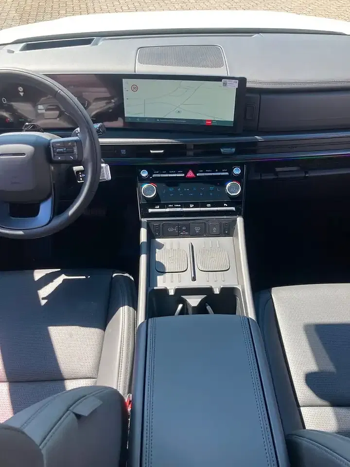 Hyundai SANTA FE - Thumbnail 14
