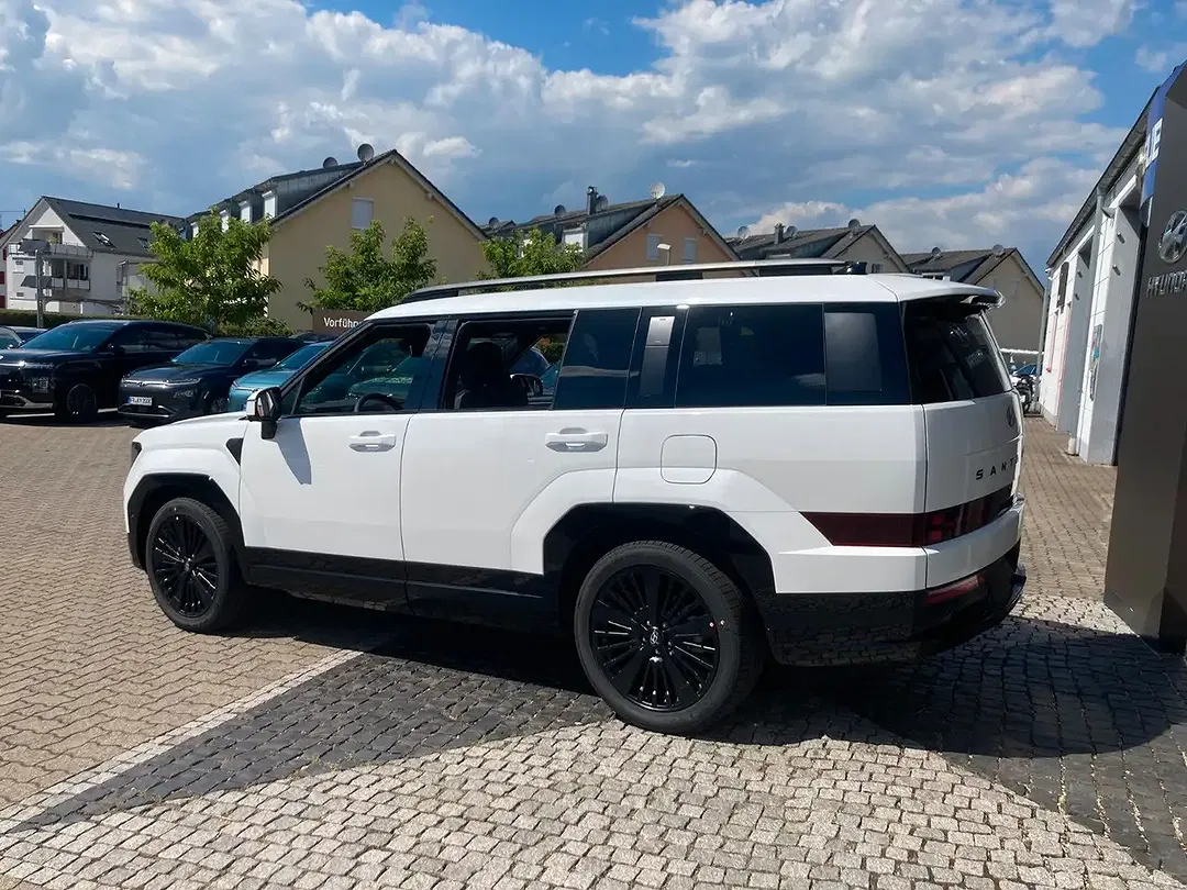 Hyundai SANTA FE - Thumbnail 5