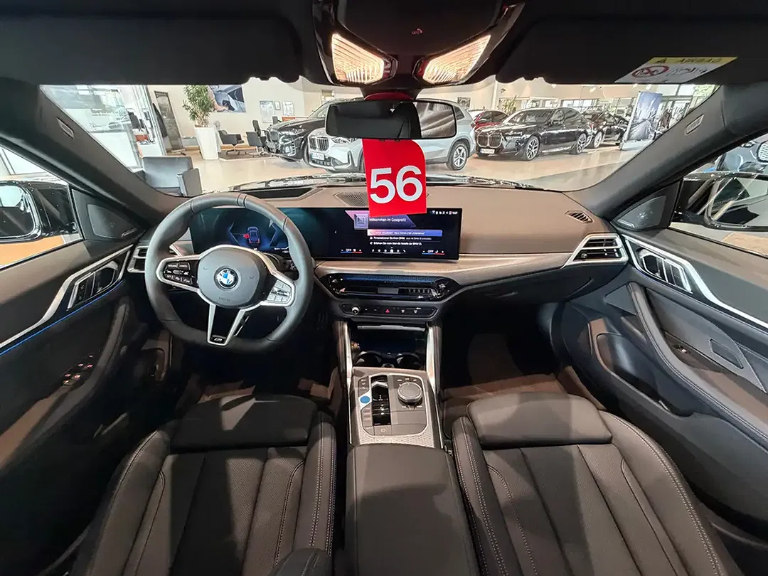 BMW i4 - Thumbnail 7