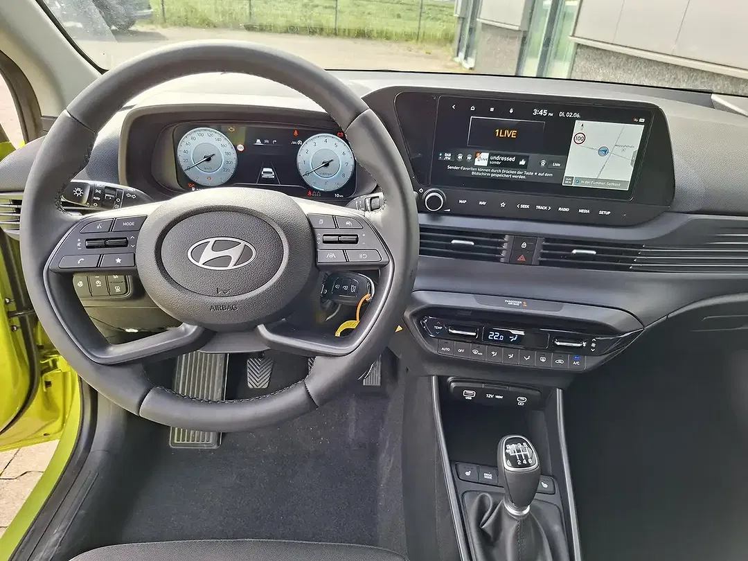 Hyundai i20 - Thumbnail 10