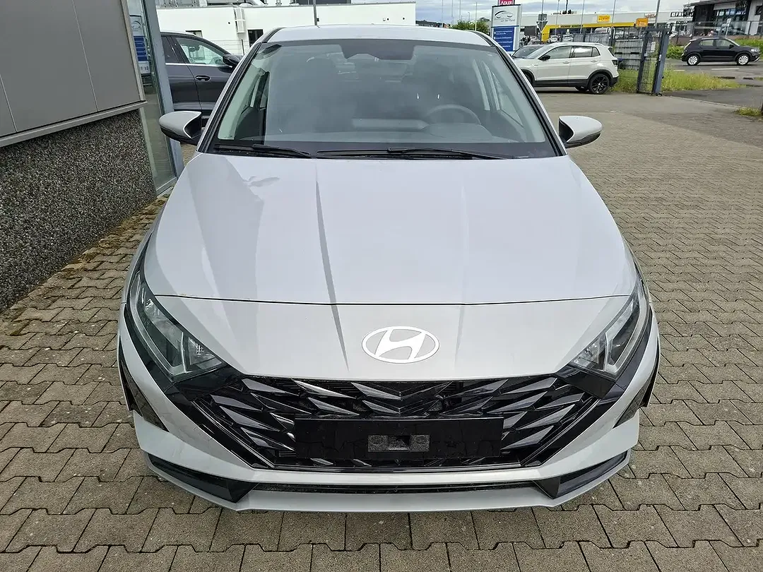 Hyundai i20 - Thumbnail 6