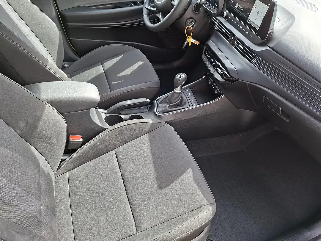 Hyundai i20 - Thumbnail 8