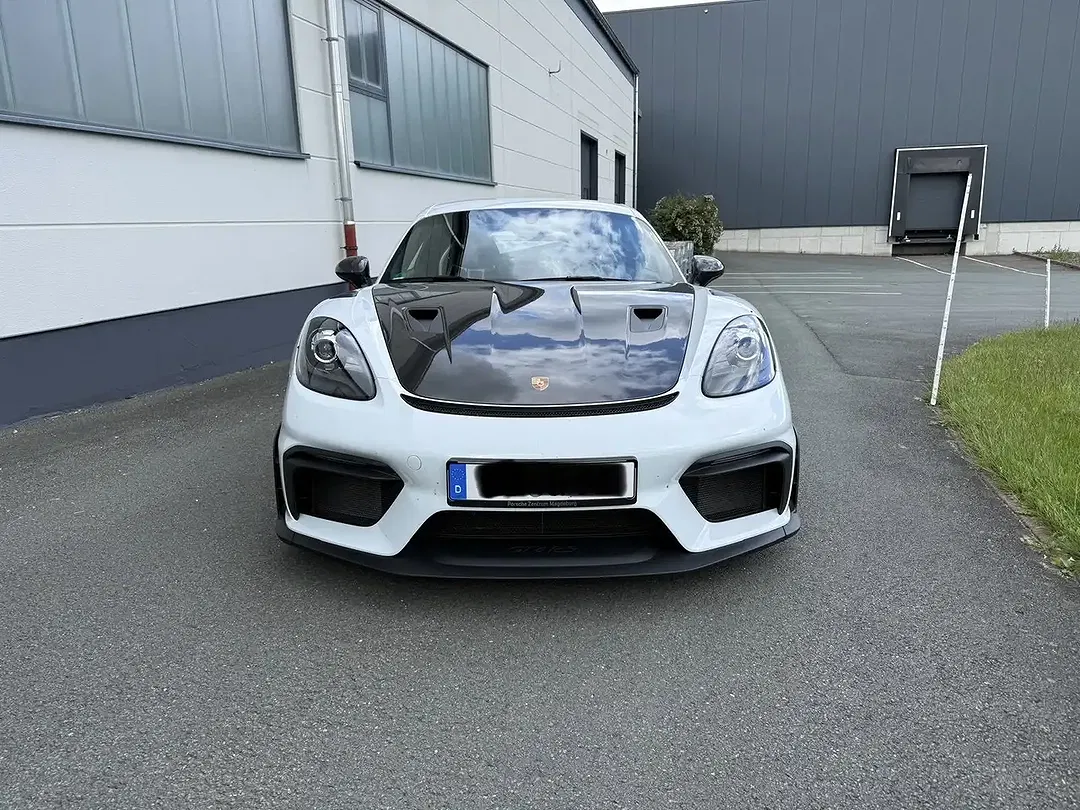 Porsche Cayman - Thumbnail 3