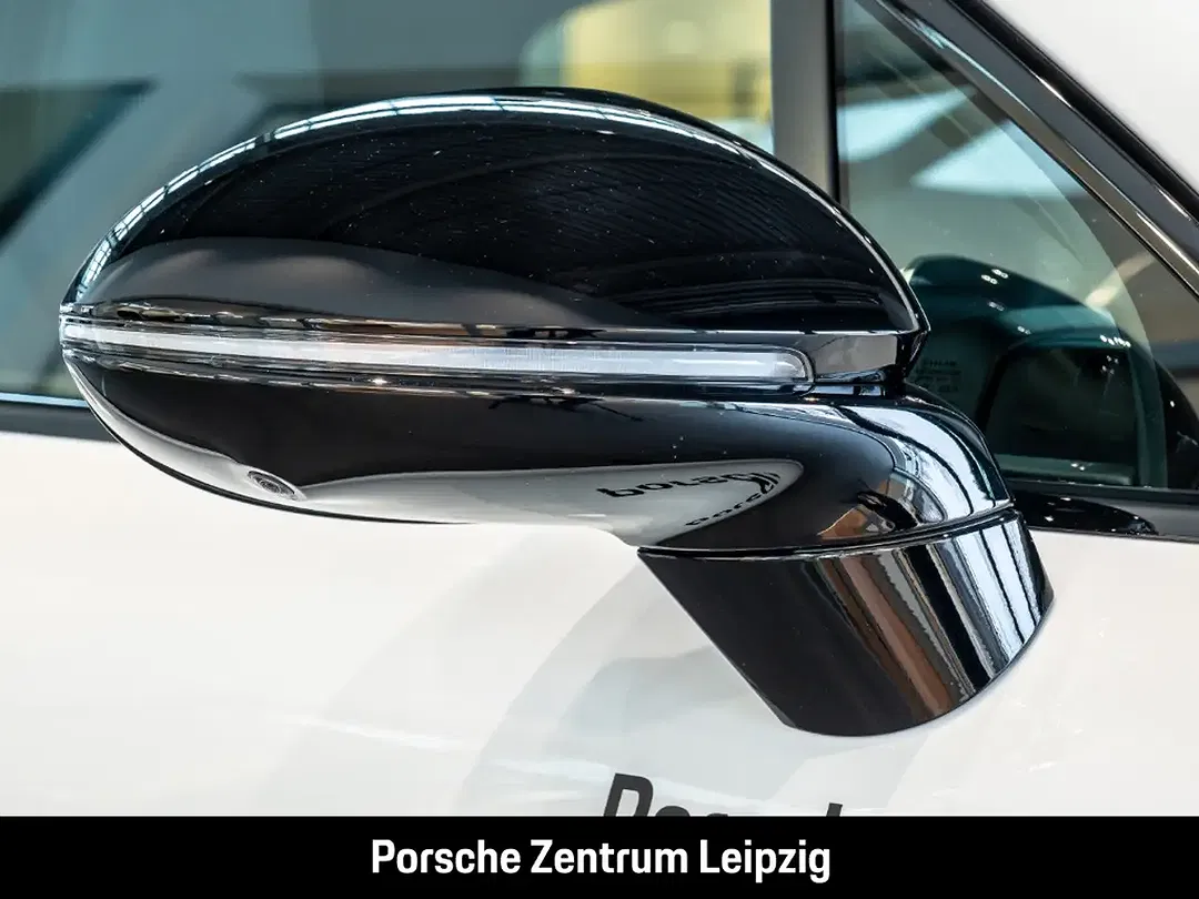 Porsche Cayenne - Thumbnail 11