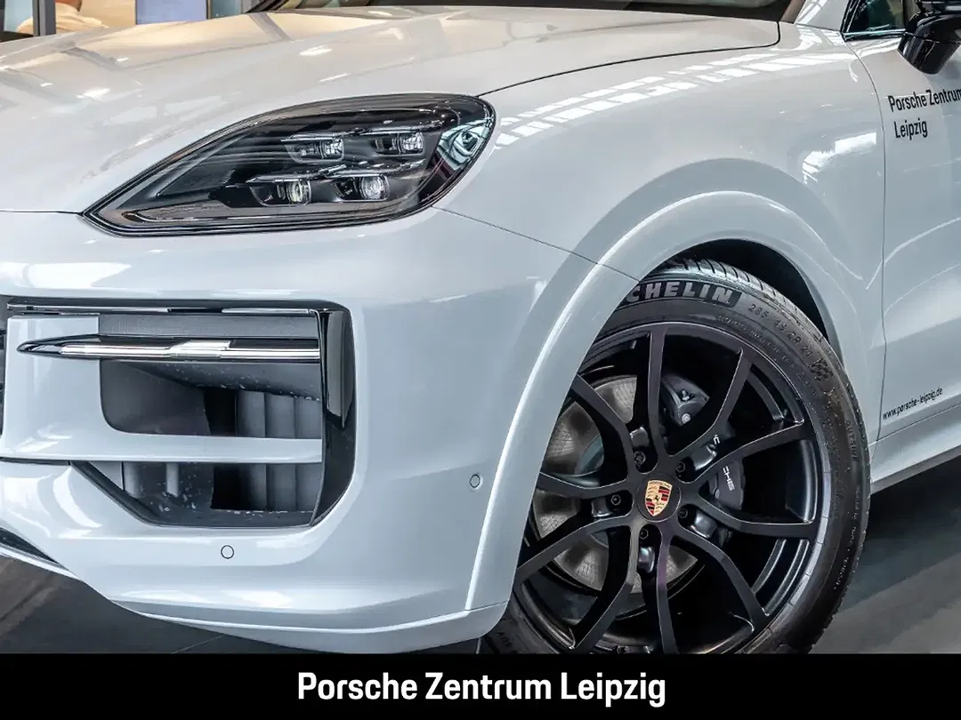 Porsche Cayenne - Thumbnail 8