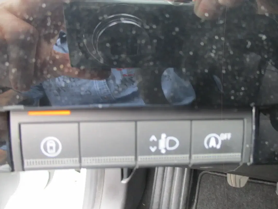 Renault Clio - Thumbnail 11