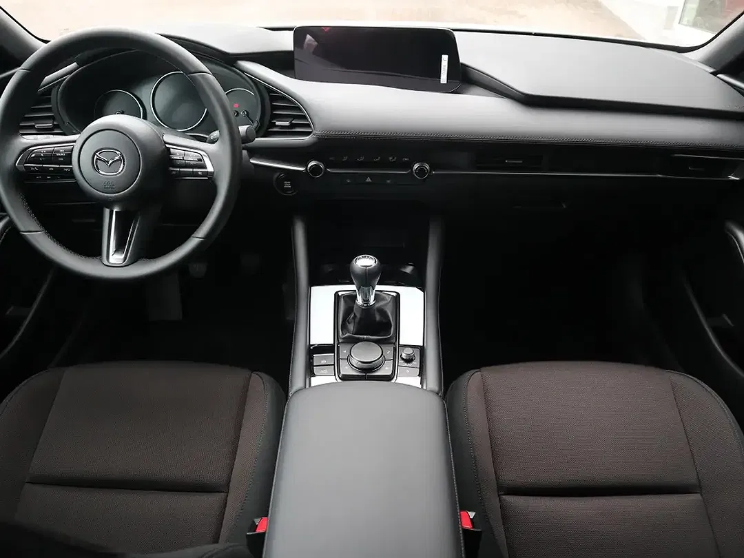 Mazda 3 - Thumbnail 12
