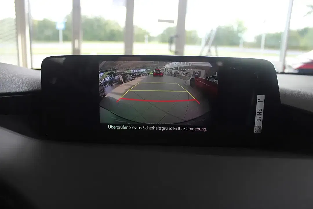 Mazda 3 - Thumbnail 13