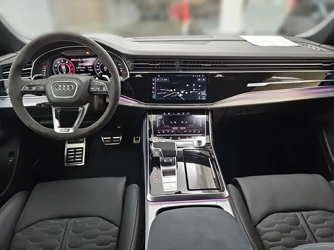 Audi RS Q8 - Thumbnail 9