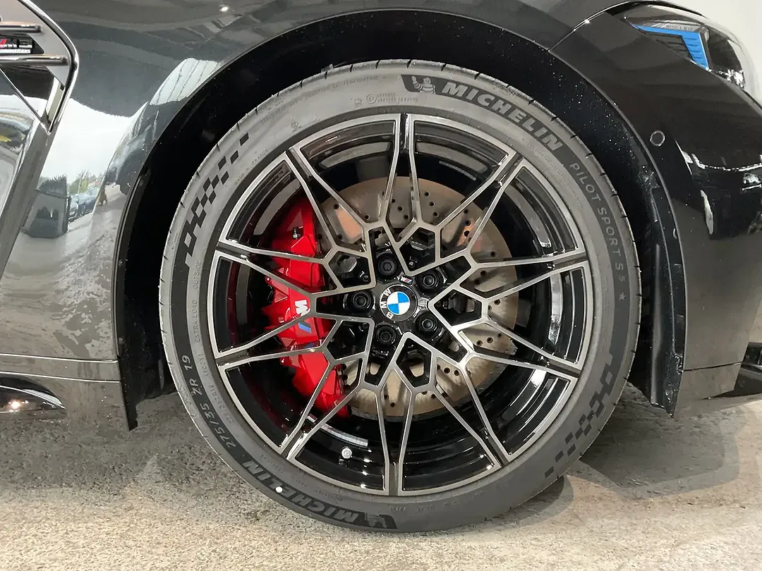 BMW M3 - Thumbnail 11