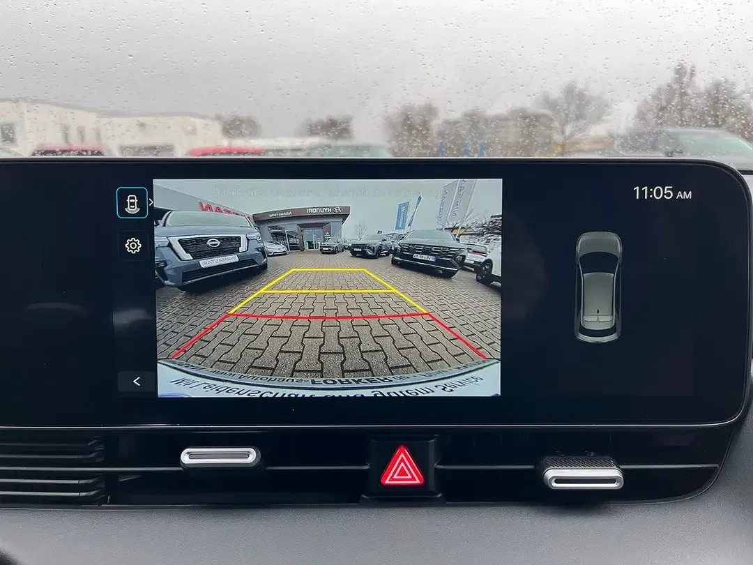 Hyundai IONIQ 5 - Thumbnail 11