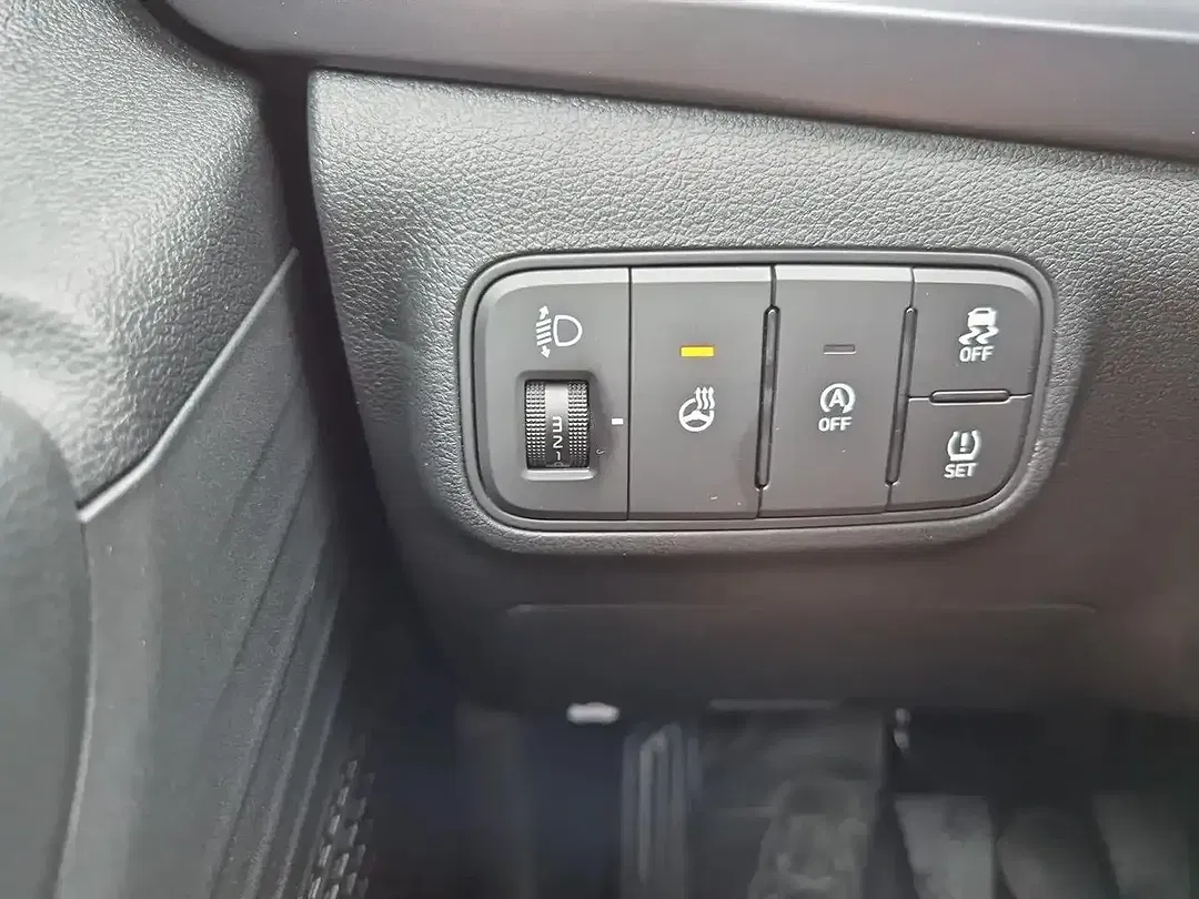 Hyundai i20 - Thumbnail 13