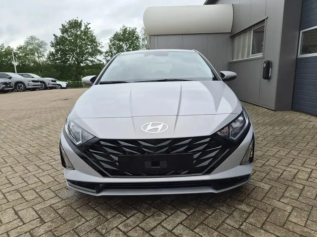 Hyundai i20 - Thumbnail 6