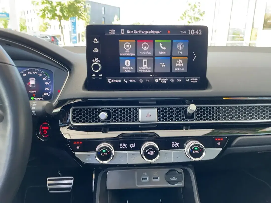 Honda Civic - Thumbnail 12