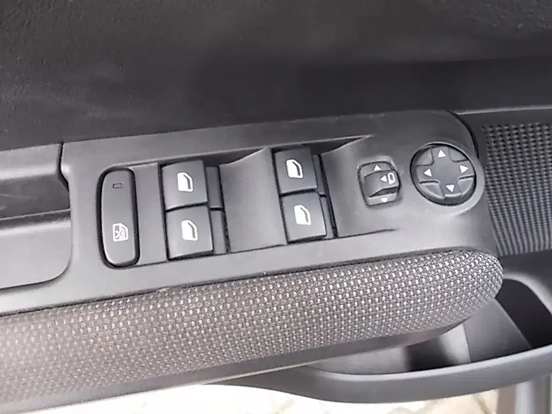 Citroen C3 Aircross - Thumbnail 5