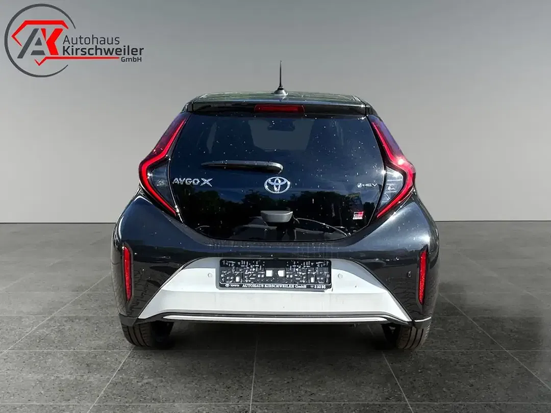 Toyota Aygo X - Thumbnail 4