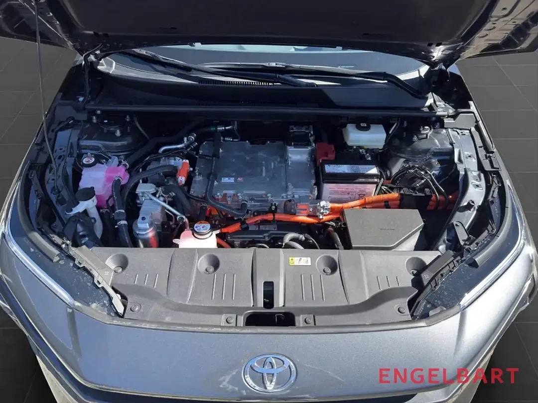 Toyota bZ4X - Thumbnail 13