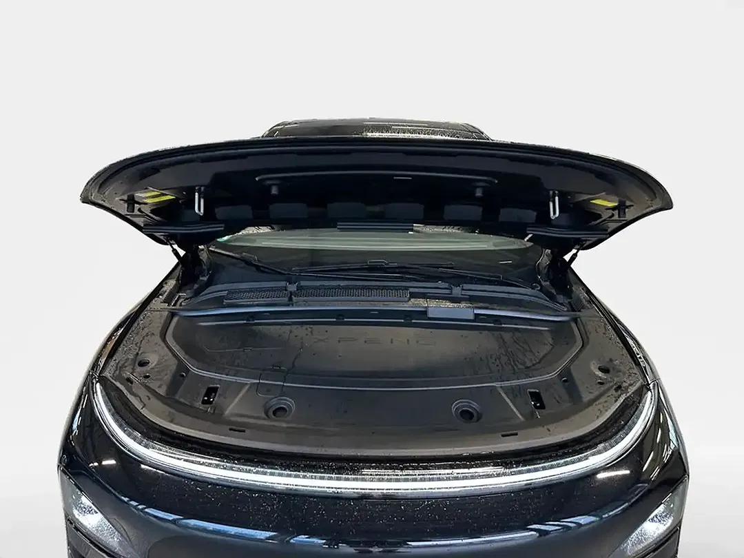 Xpeng G6 - Thumbnail 14