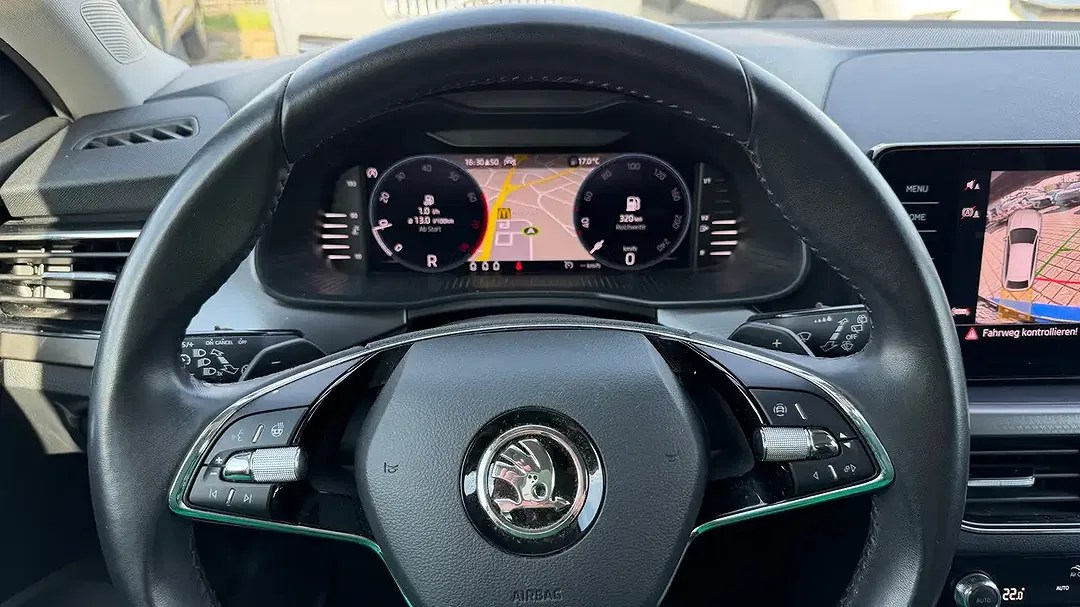 Skoda Scala - Thumbnail 6