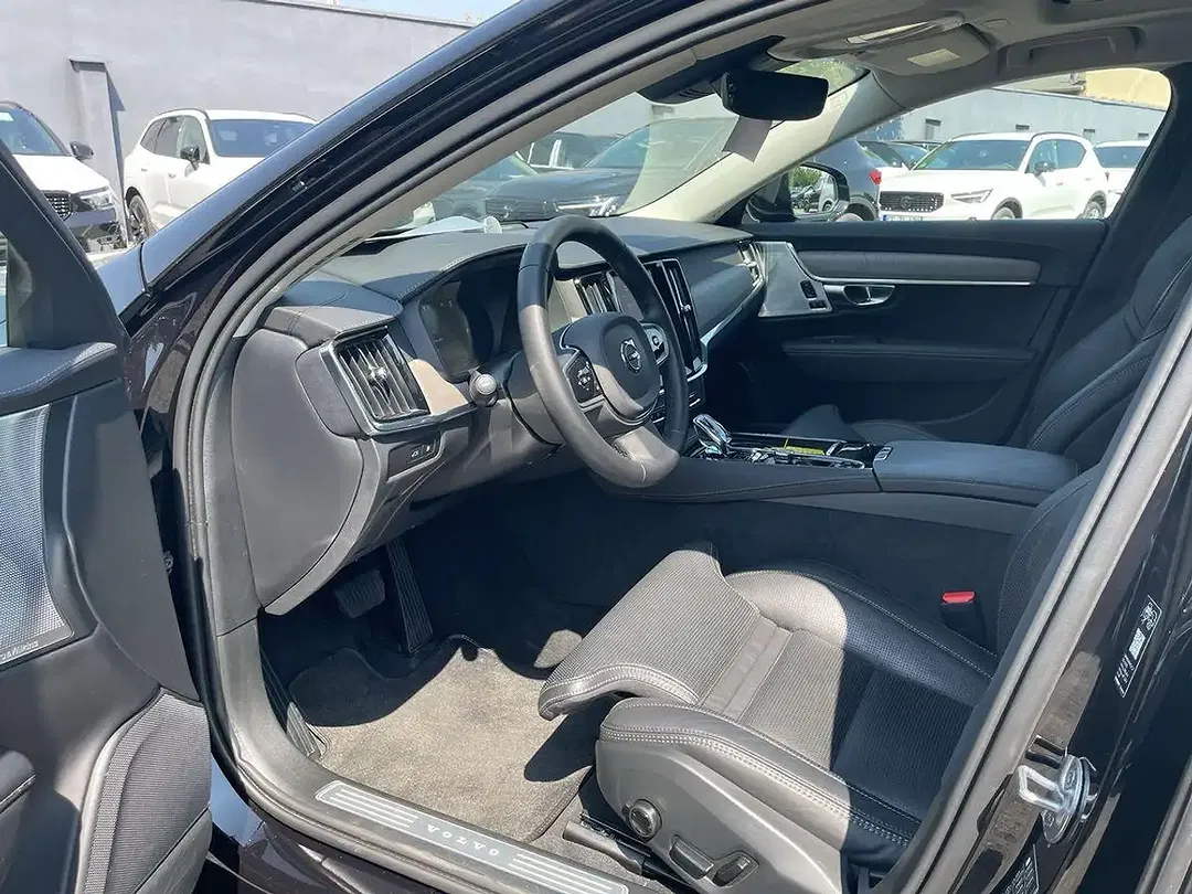 Volvo V90 - Thumbnail 10