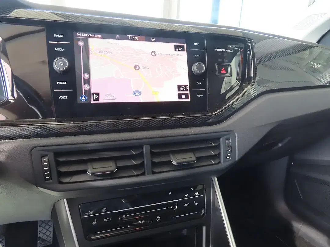 Volkswagen Polo Life - foto 6