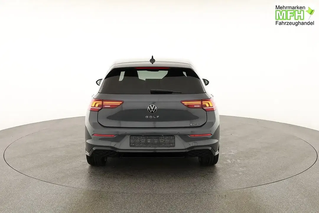 Volkswagen Golf - Thumbnail 13