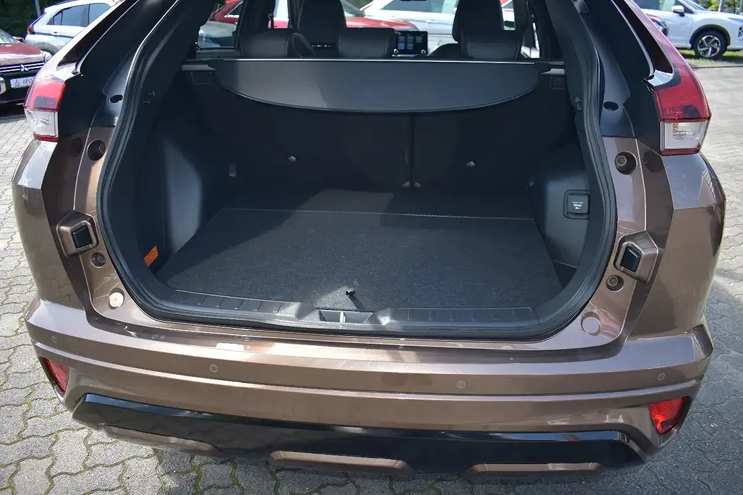 Mitsubishi Eclipse Cross - Thumbnail 12