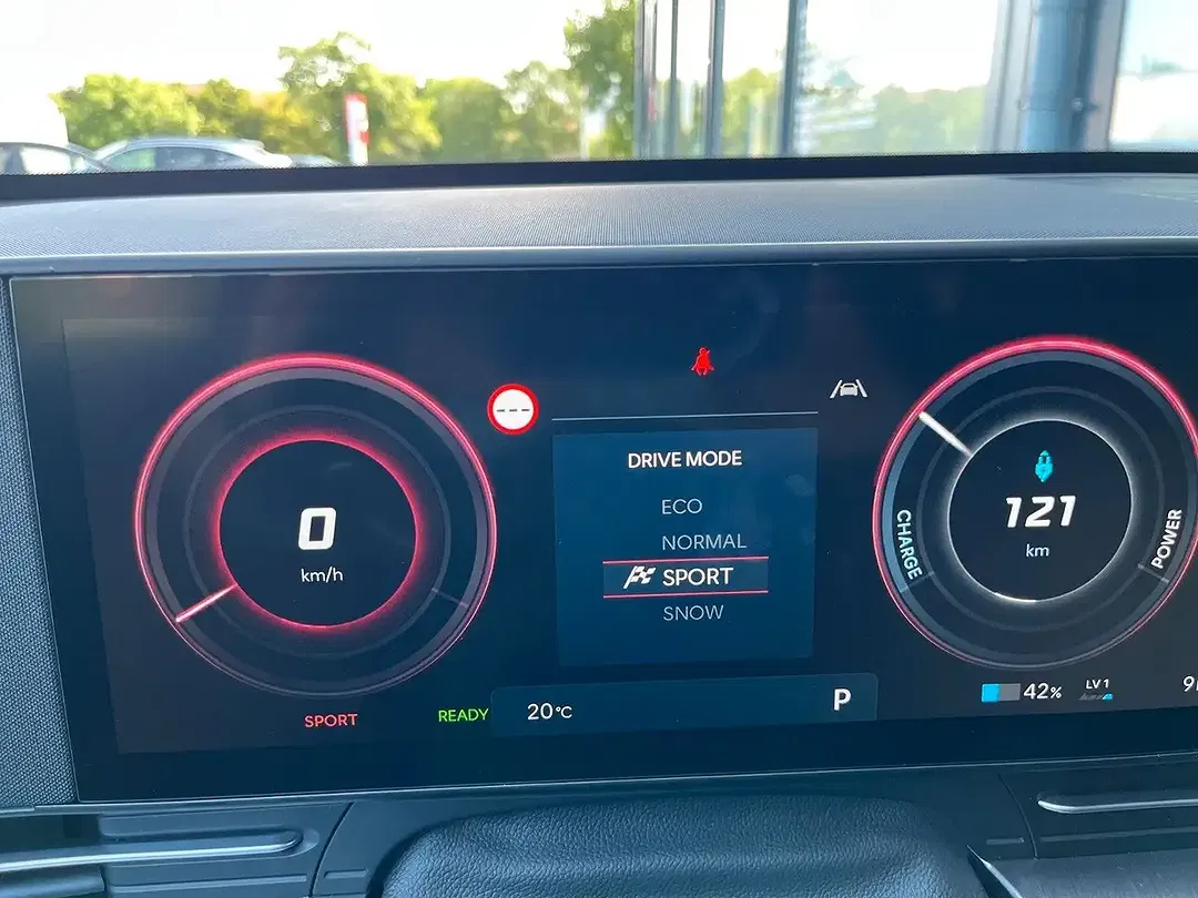 Hyundai KONA - Thumbnail 10