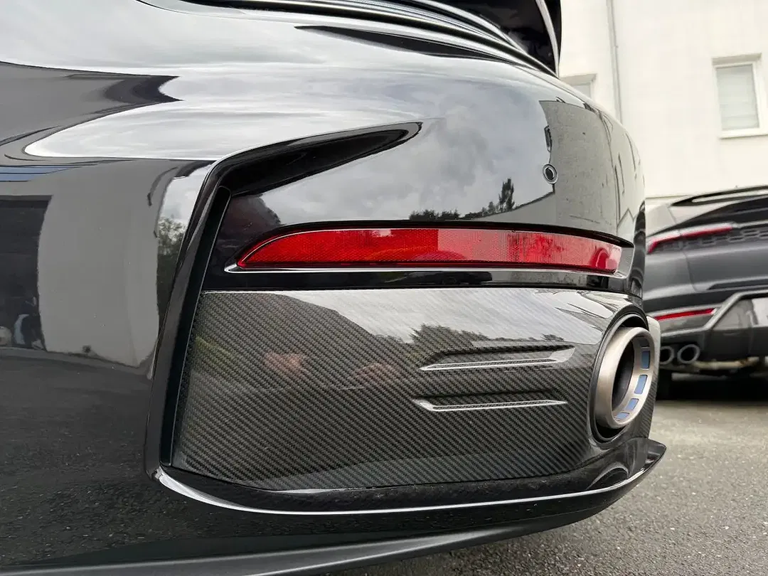Porsche 992 - Thumbnail 7