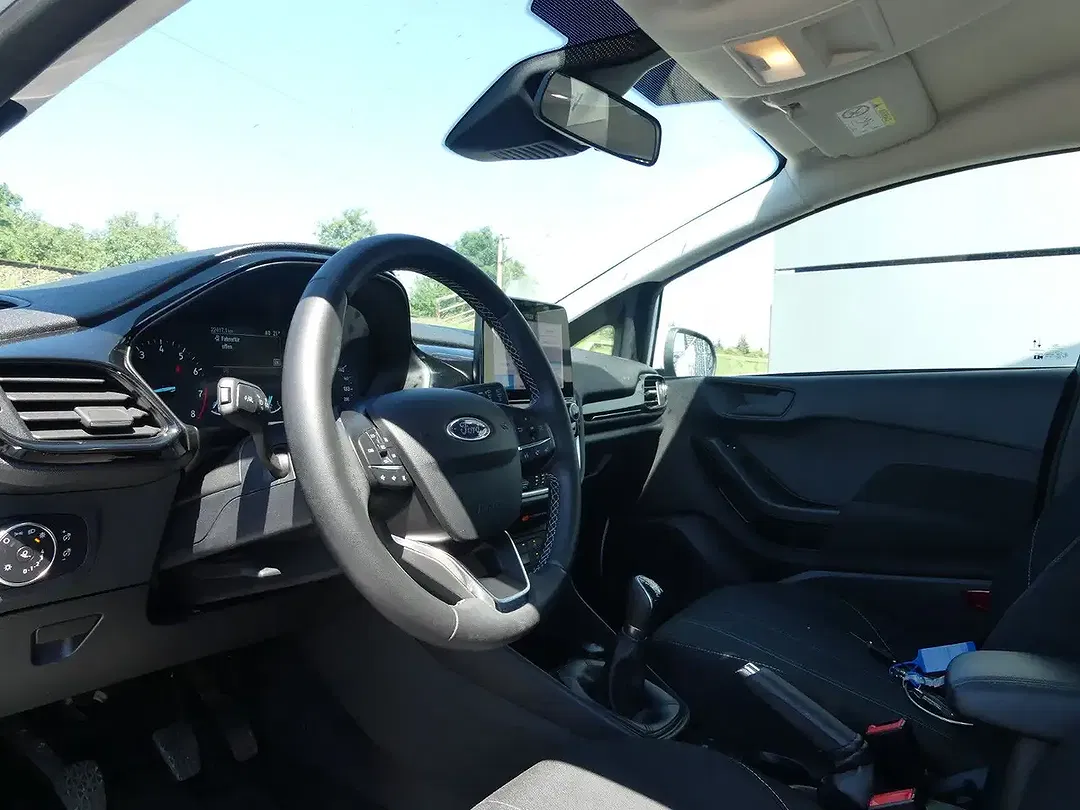 Ford Fiesta - Thumbnail 6
