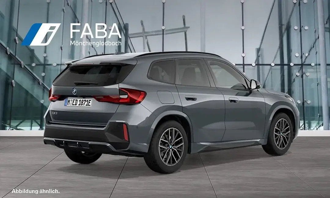 BMW iX1 xDrive M - foto 2