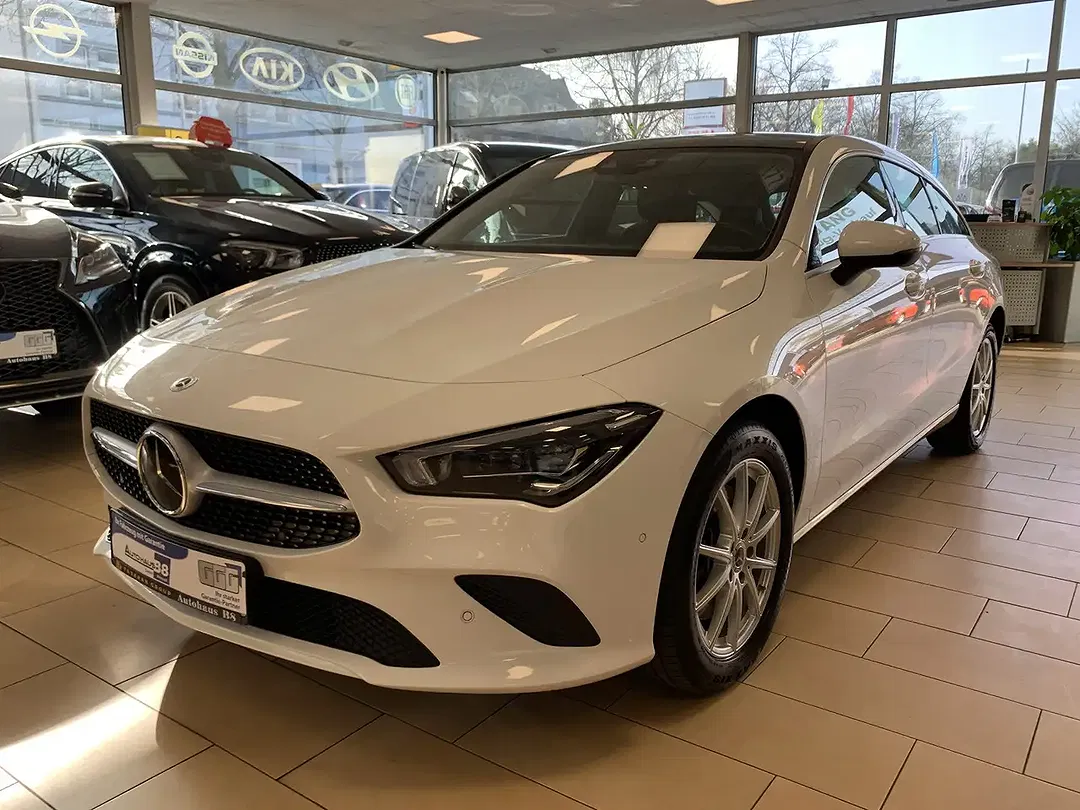 Mercedes-Benz CLA 250 - foto 1