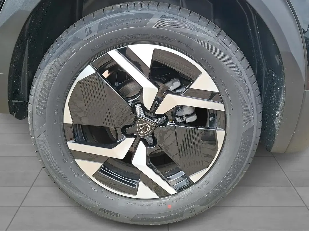 Peugeot 2008 - Thumbnail 6