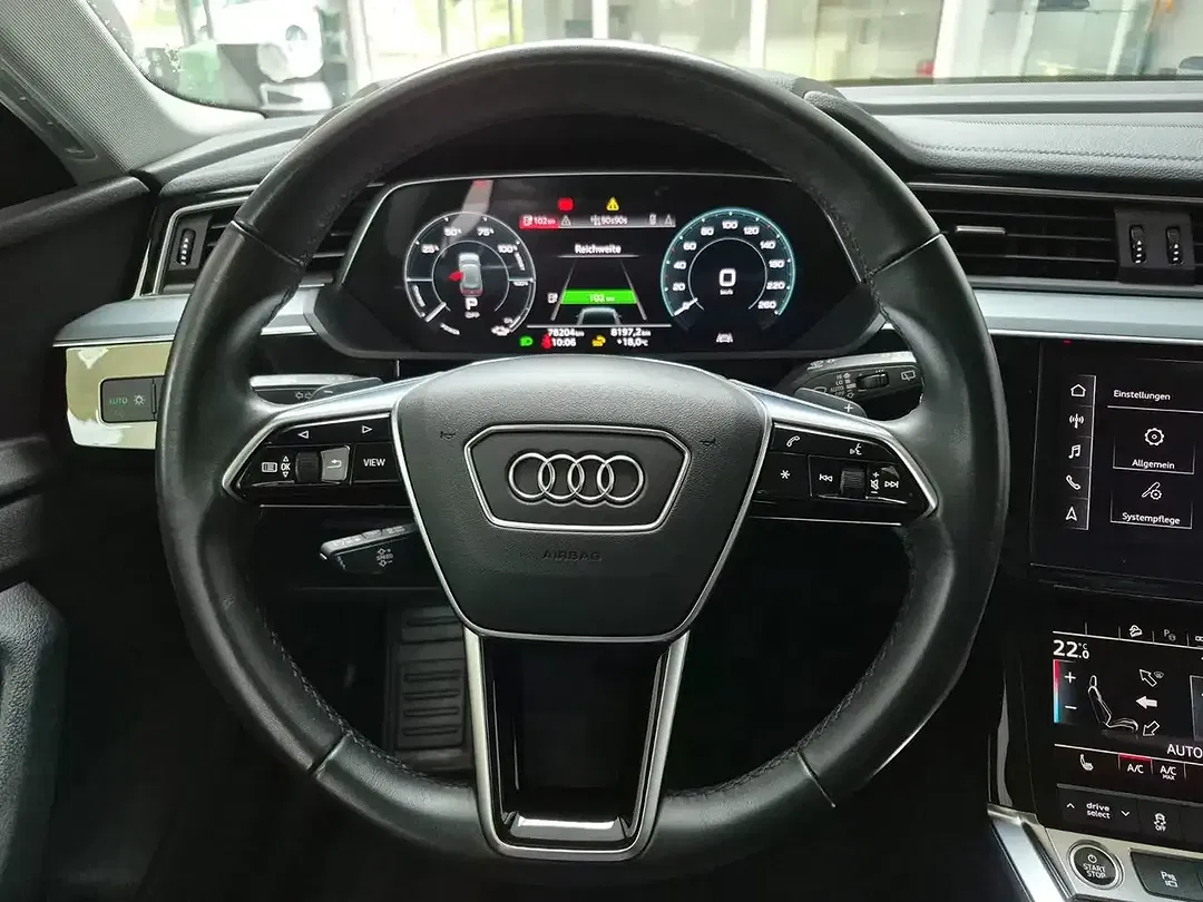 Audi e-tron - Thumbnail 10