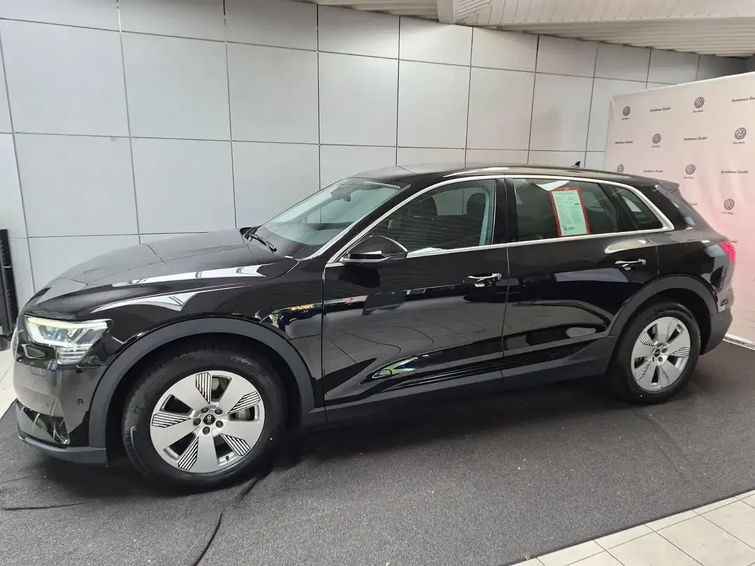 Audi e-tron - Thumbnail 5
